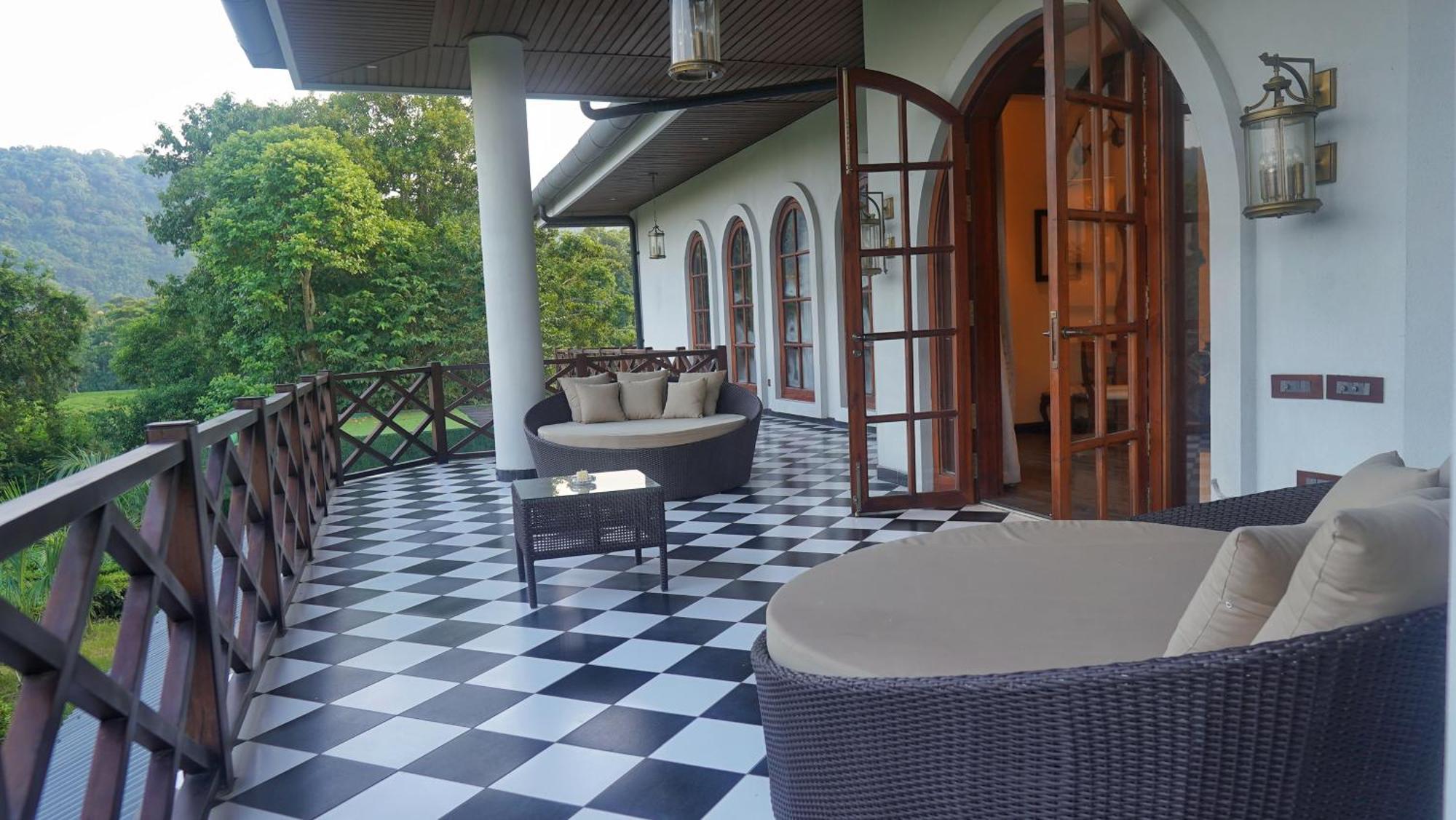 Vaani Greens Wildlife Resort, Kaziranga Kuthari Buitenkant foto