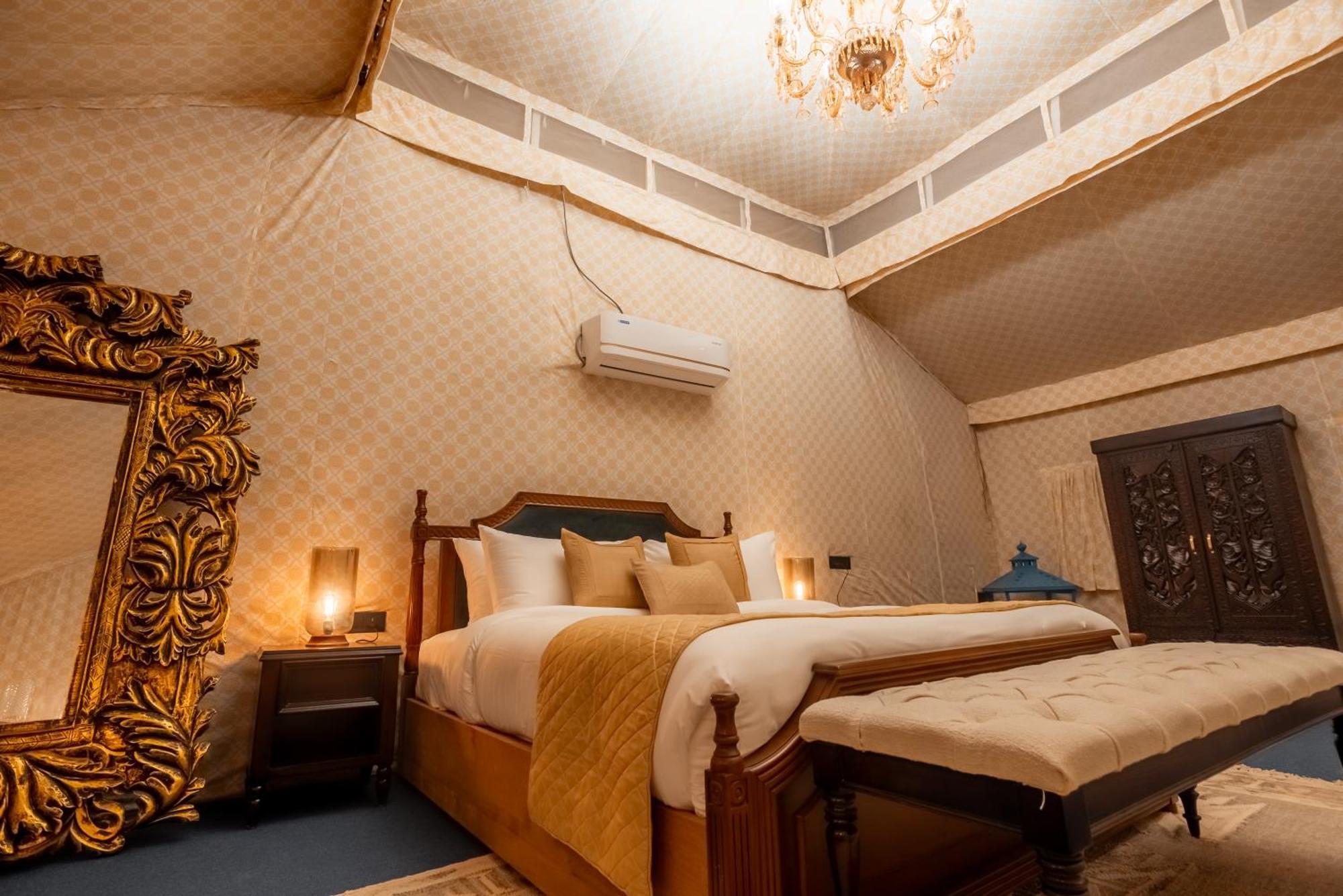 Vaani Greens Wildlife Resort, Kaziranga Kuthari Kamer foto